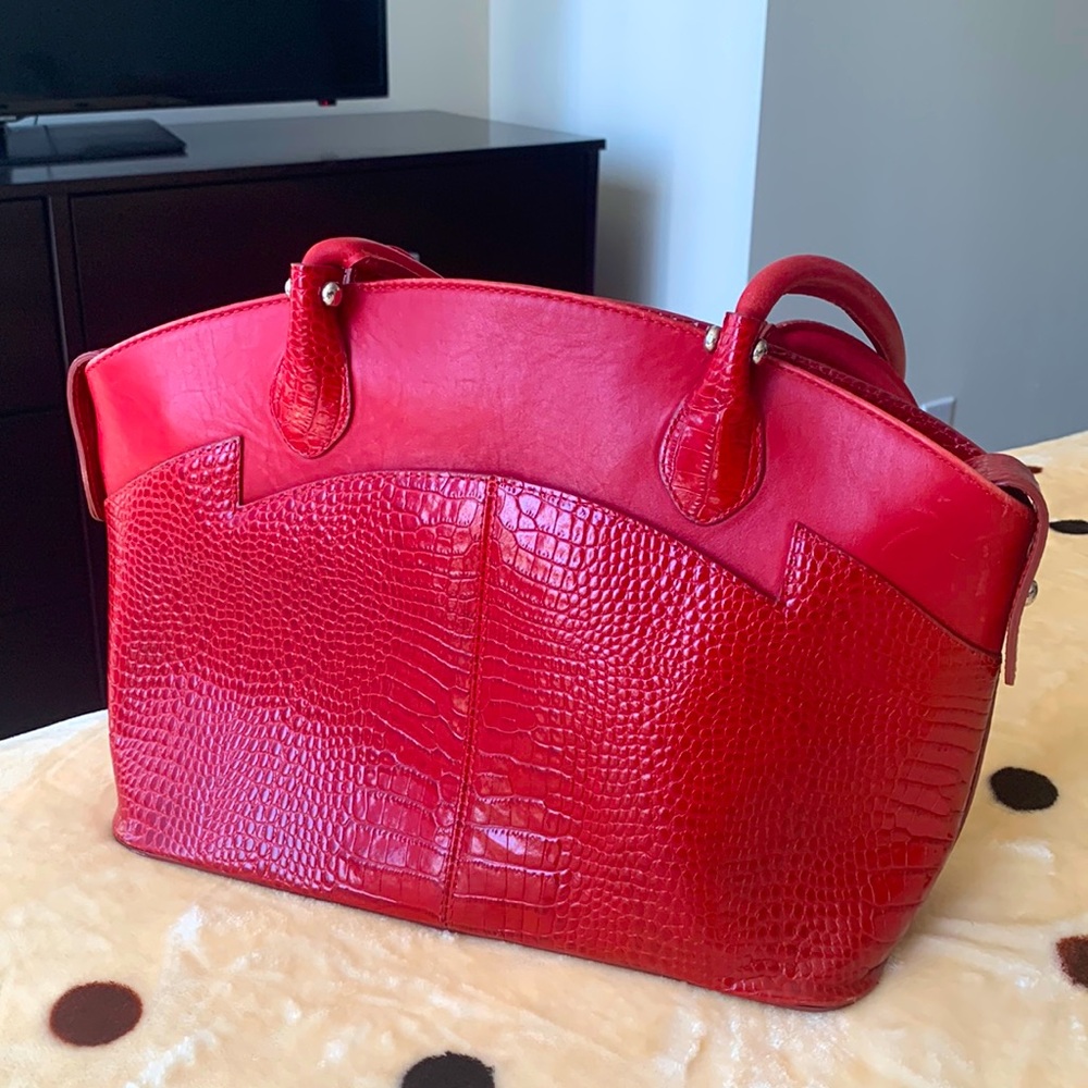 Mattioli bag. Italian leather. Red.